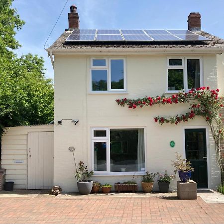 Rose Cottage Dutlas ไนท์ตัน ภายนอก รูปภาพ
